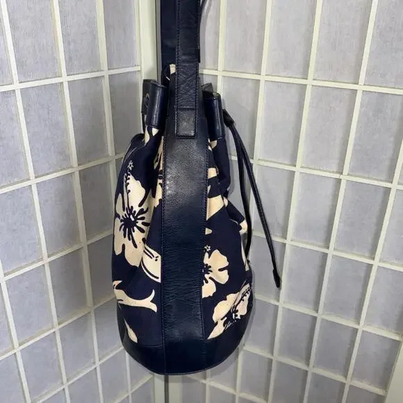 VTG ESCADA Nautical Dolphin Floral Blue Leather Drawstring Bucket Bag Crossbody - Picture 2 of 15